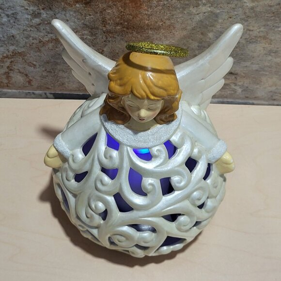 Angel Luminary Flameless LED Light Candle Changes Colors Christmas Decor Figurin - Picture 4 of 14